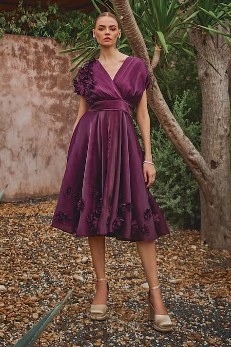 HOUSE OF FETT Wine Organza Embroidery Floral Applique V Neck Vanessa Dress 