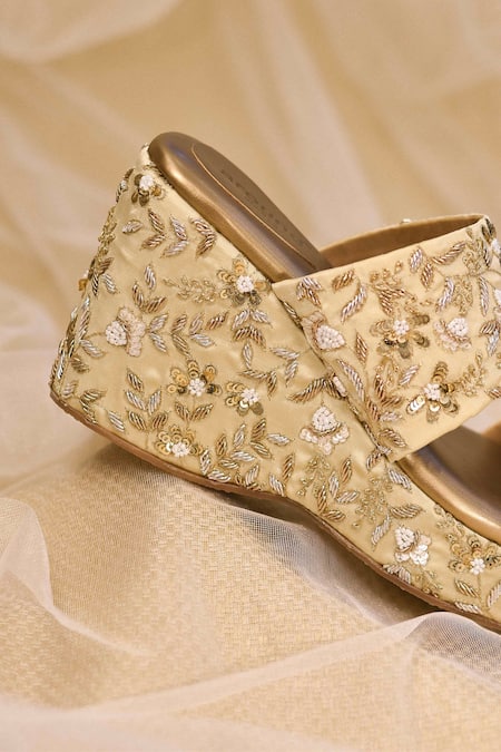 Around Always_Gold Cut Work, Sequins Eve Embroidered Kolhapuri Wedges _Online_at_Aza_Fashions