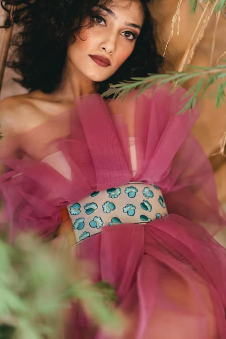 Shop_Krutiarts_Grey Silk Thread Uno Popcorn Embroidered Belt _Online_at_Aza_Fashions