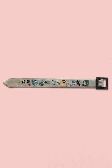 Buy_Krutiarts_Grey Thread Scrabble Embroidered Face Motif Belt _Online_at_Aza_Fashions