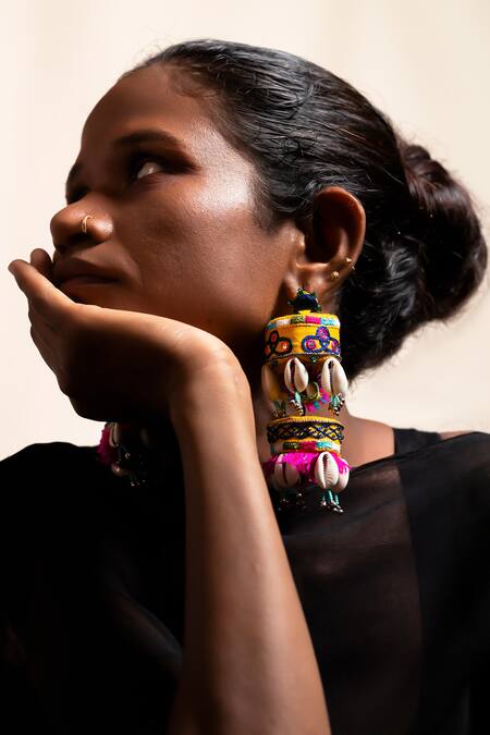 Buy Krutiarts Yellow Beads, Mirrors Chakudi Shell Embellished Earrings Online at Aza Fashions Buy_Krutiarts_Yellow Beads, Mirrors Chakudi Shell Embellished Earrings _Online_at_Aza_Fashions