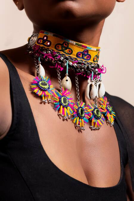 Buy_Krutiarts_Yellow Bhaila Embroidered Mirror Tassel Choker _Online_at_Aza_Fashions