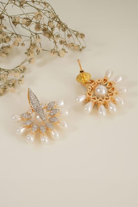 Smars Jewelry Cubic Zirconia Embellished Earrings 