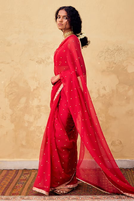 Buy_Kharakapas_Red Kota Doria, Chanderi Patti, Foil Printing Maharani Saree With Blouse _Online_at_Aza_Fashions