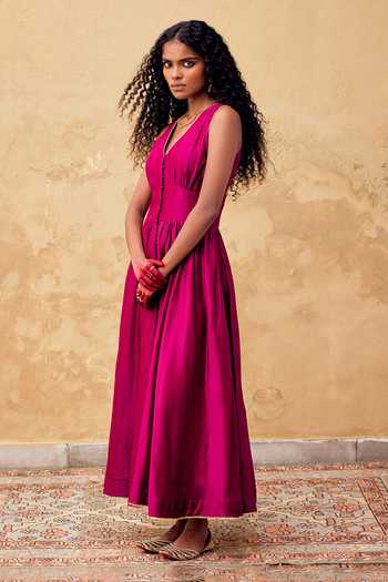 Kharakapas_Pink Chanderi Gota Patti V-neck Roohafza Embroidered Yoke Dress _Online_at_Aza_Fashions