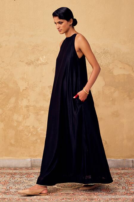 Kharakapas Black Chanderi Gota Patti, Lace Halter Neck Embroidered Dress at Aza Fashions Kharakapas_Black Chanderi Gota Patti, Lace Halter Neck Embroidered Dress _at_Aza_Fashions