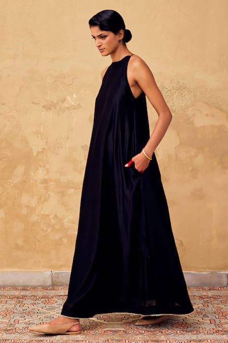 Buy_Kharakapas_Black Chanderi Gota Patti, Embroidery Dress With Block Print Bolero Jacket 