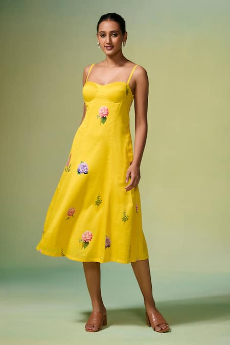 Buy Dressfolk Yellow Chanderi Embroidery Sweetheart Neck Floral Midi Dress Online at Aza Fashions Buy_Dressfolk_Yellow Chanderi Embroidery Sweetheart Neck Floral Midi Dress_Online_at_Aza_Fashions