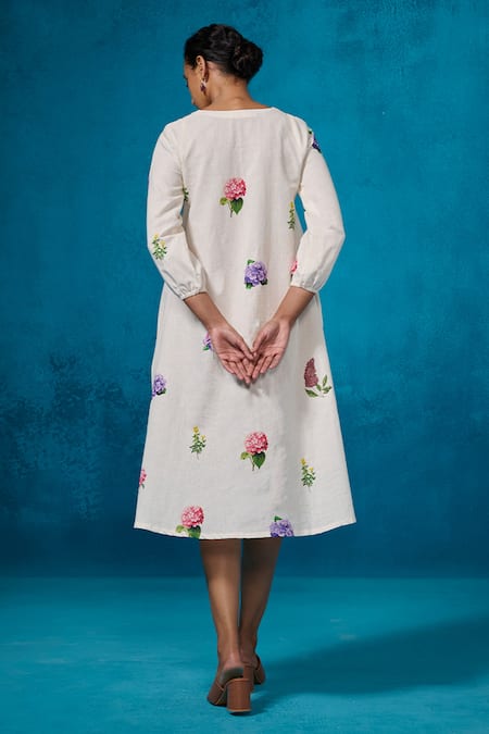 Dressfolk Ivory Floral Print Midi Dress 