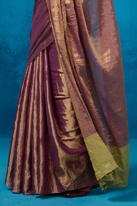 Dressfolk_Maroon Handloom Cotton Handwoven Tissue Saree With Running Blouse_at_Aza_Fashions