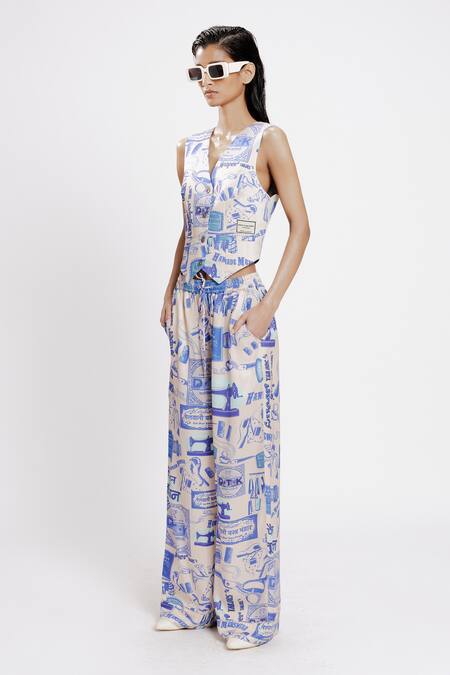 Doh Tak Keh_White Brocade, Silk V-neck Karkhana Print Fitted Vest_Online_at_Aza_Fashions