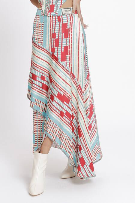 Buy Doh Tak Keh Red Bemberg Twill Satin Print Local Asymmetrical Skirt Online at Aza Fashions Buy_Doh Tak Keh_Red Bemberg Twill Satin Print Local Asymmetrical Skirt_Online_at_Aza_Fashions