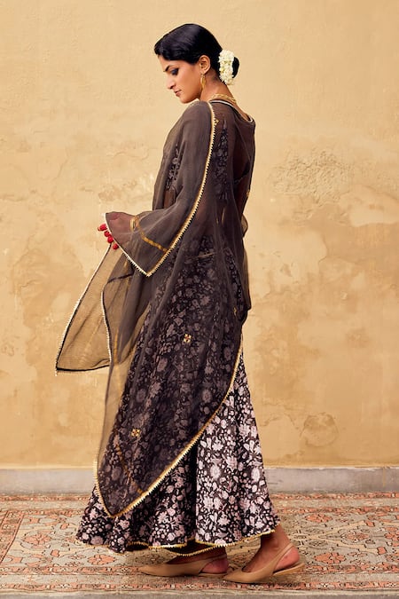 Kharakapas Damak Kota Doriya Embroidered Dupatta 