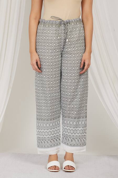 Label Muslin Grey Cotton Embroidery, Lace Thread Kurta Set Online at Aza Fashions Label Muslin_Grey Cotton Embroidery, Lace Thread Kurta Set _Online_at_Aza_Fashions