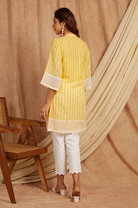 Shop Label Muslin Yellow Cotton Embroidery Bandeau Neck Thread Kurta And Pant Set at Aza Fashions Shop_Label Muslin_Yellow Cotton Embroidery Bandeau Neck Thread Kurta And Pant Set _at_Aza_Fashions
