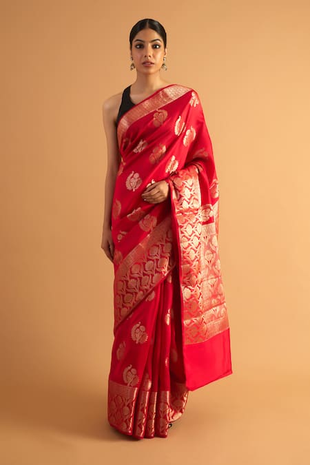 Neitri Gayatri Handwoven Saree 