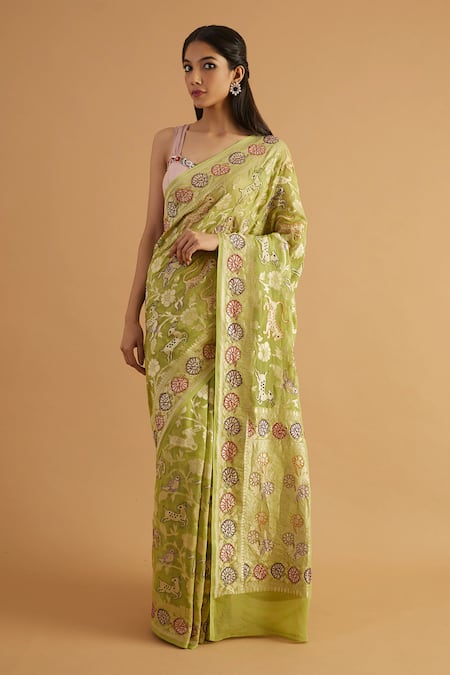 Neitri Gavi Handwoven Shikargah Work Saree 