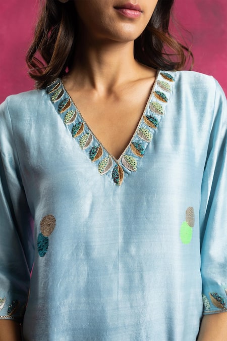 Shop_Neitri_Blue Chiffon Embroidery V-neck Straight Polka Dot Design Kurta And Pant Set _Online_at_Aza_Fashions