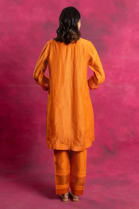 Shop Neitri Orange Silk Embroidery V-neck Kurta And Pant Set at Aza Fashions Shop_Neitri_Orange Silk Embroidery V-neck Kurta And Pant Set _at_Aza_Fashions