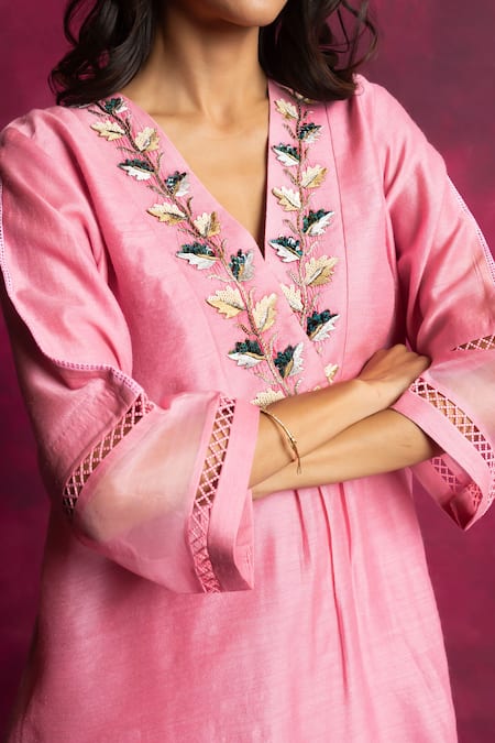 Shop Neitri Pink Silk Embroidery V-neck Roopsaar Neckline Kurta And Pant Set Online at Aza Fashions Shop_Neitri_Pink Silk Embroidery V-neck Roopsaar Neckline Kurta And Pant Set _Online_at_Aza_Fashions