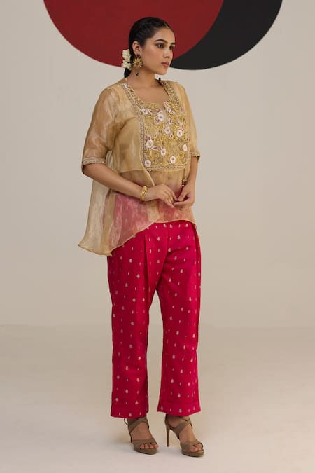 Neitri Ivory Tissue Embroidery, Sequins Split V-neck Lavanya Floral Kurta Pant Set