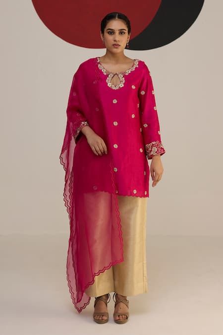 Neitri Swarnika Floral Embroidered Short Kurta Pant Set 