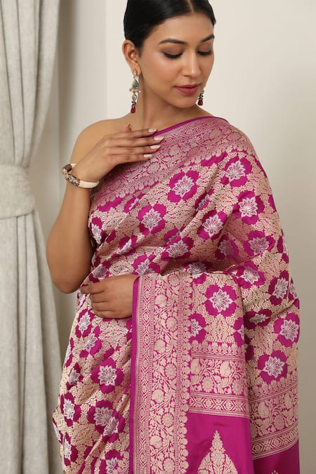 Buy Neitri Pink Silk Zari Rattna Floral Jaali Woven Banarasi Saree Online at Aza Fashions Buy_Neitri_Pink Silk Zari Rattna Floral Jaali Woven Banarasi Saree _Online_at_Aza_Fashions