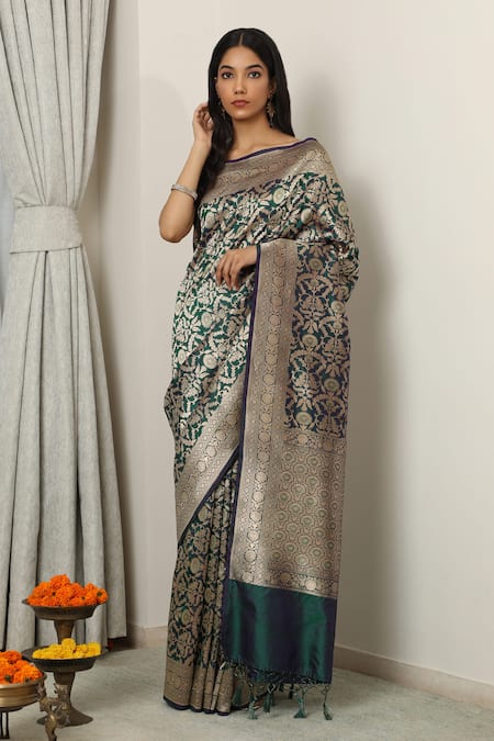 Neitri Jahaan Floral Jaal Woven Banarasi Saree 