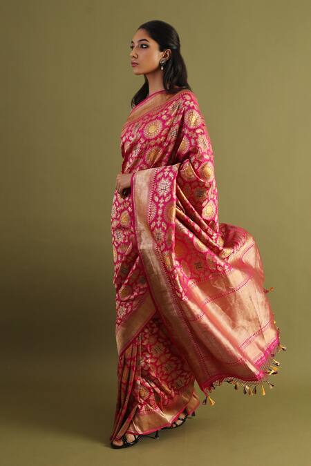 Shop_Neitri_Pink Brocade Zari Saanvi Floral Geometric Woven Banarasi Saree _Online_at_Aza_Fashions