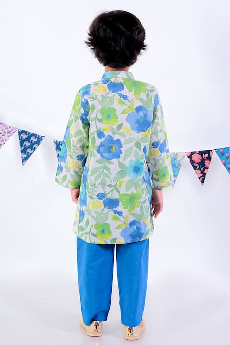 Shop Lil Drama Green Cotton Sequins Floral Bloom Print Kurta With Pyjama at Aza Fashions Shop_Lil Drama_Green Cotton Sequins Floral Bloom Print Kurta With Pyjama _at_Aza_Fashions