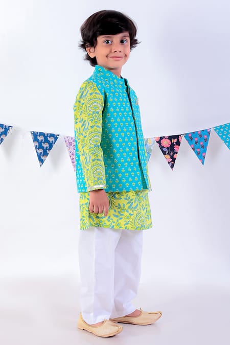 Lil Drama Green Cotton Embroidery Floral Butti Print Bundi Kurta Set Online at Aza Fashions Lil Drama_Green Cotton Embroidery Floral Butti Print Bundi Kurta Set _Online_at_Aza_Fashions