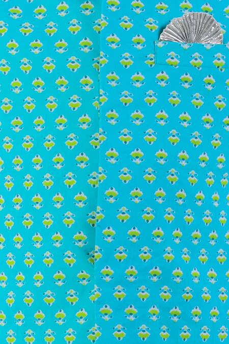 Lil Drama Green Cotton Embroidery Floral Butti Print Bundi Kurta Set at Aza Fashions Lil Drama_Green Cotton Embroidery Floral Butti Print Bundi Kurta Set _at_Aza_Fashions