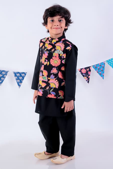 Lil Drama_Black Cotton Floral Bloom Print Bundi Kurta Set _Online_at_Aza_Fashions