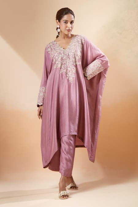 Mrunalini Rao Pink Embroidered Floral Scalloped V Kurta And Pant Set