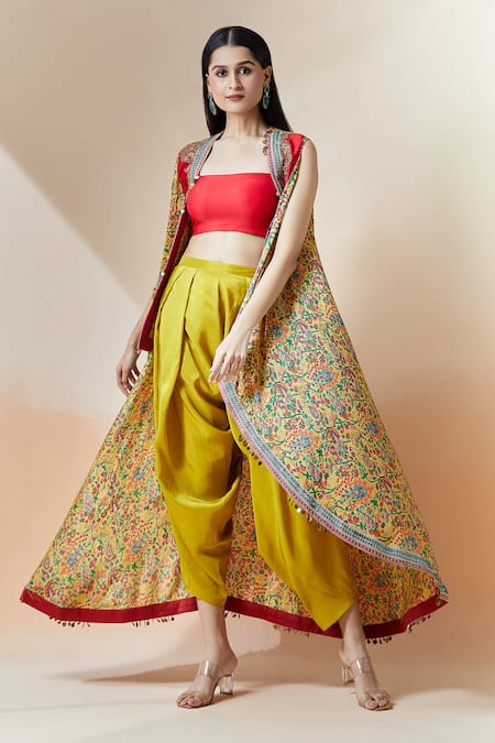 Buy_Debyani + CO_Yellow Paisley Print Cape _Online_at_Aza_Fashions