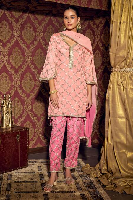 Mustard Moon By Neyha And Vrinda_Pink Georgette Embroidery, Fringe Keyhole Neck Checkered Kurta Pant Set _Online_at_Aza_Fashions