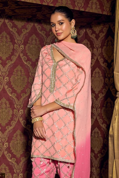 Shop_Mustard Moon By Neyha And Vrinda_Pink Georgette Embroidery, Fringe Keyhole Neck Checkered Kurta Pant Set 