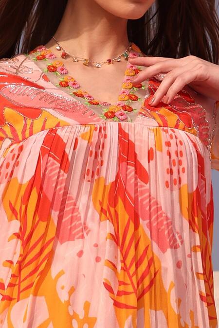 Shop Meher By Islie Pink Crepe, Cotton Embroidery V-neck Swiss Cheese Print Kurta And Pant Set Online at Aza Fashions Shop_Meher By Islie_Pink Crepe, Cotton Embroidery V-neck Swiss Cheese Print Kurta And Pant Set _Online_at_Aza_Fashions