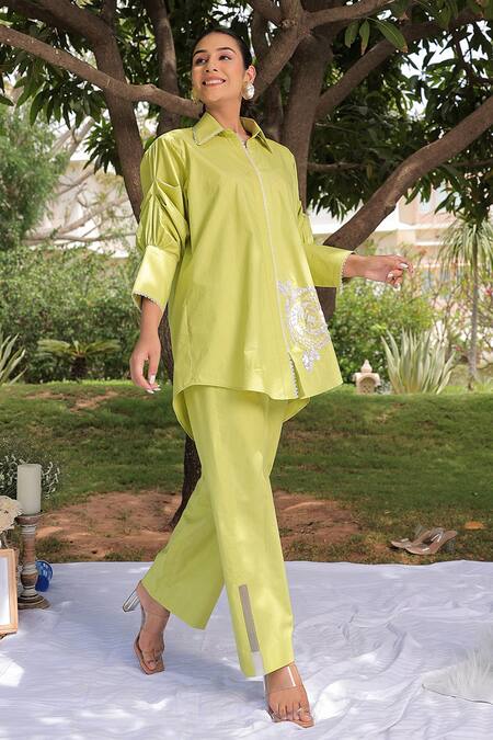 Meher By Islie Green Cotton Embroidery Collared Rose Bud Hand Shirt With Pant Online at Aza Fashions Meher By Islie_Green Cotton Embroidery Collared Rose Bud Hand Shirt With Pant _Online_at_Aza_Fashions