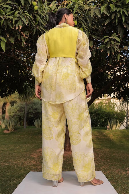 Meher By Islie Blossoming Crystal Embellished Cape Set 