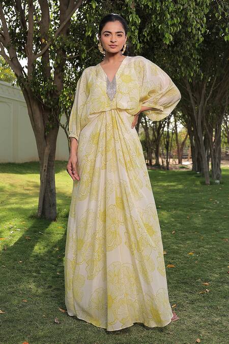 Meher By Islie Green Crepe Sequins, Cut Work V-neck Blossoming Floral Print Kaftan Dress Online at Aza Fashions Meher By Islie_Green Crepe Sequins, Cut Work V-neck Blossoming Floral Print Kaftan Dress _Online_at_Aza_Fashions