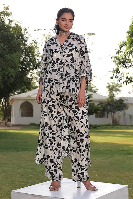 MEHER BY ISLIE White Natural Crepe Printed Bloom V Neck Ebony Shirt And Pant Set 