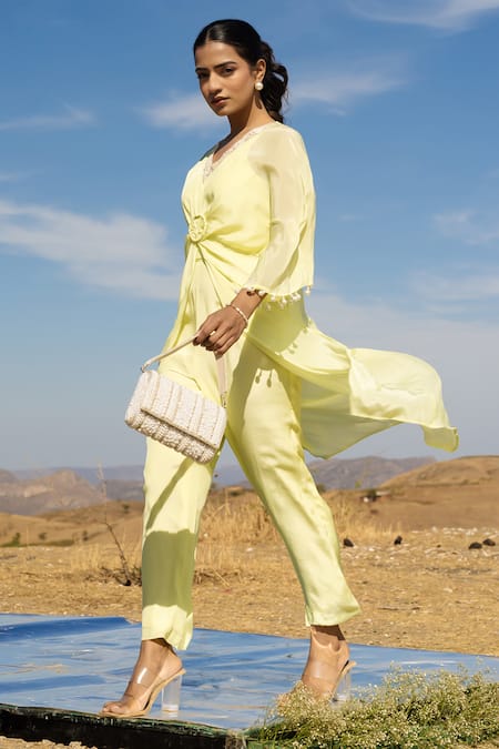 Shop Meher By Islie Green Crepe Pearls V-neck French Knot Moti Ring Kurta With Pant at Aza Fashions Shop_Meher By Islie_Green Crepe Pearls V-neck French Knot Moti Ring Kurta With Pant _at_Aza_Fashions