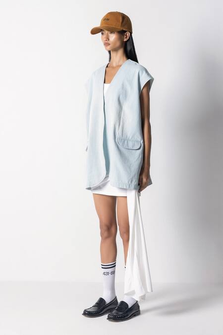 431-88 By Shweta Kapur Blue Denim Open Neck Solid Waistcoat Online at Aza Fashions 431-88 By Shweta Kapur_Blue Denim Open Neck Solid Waistcoat_Online_at_Aza_Fashions