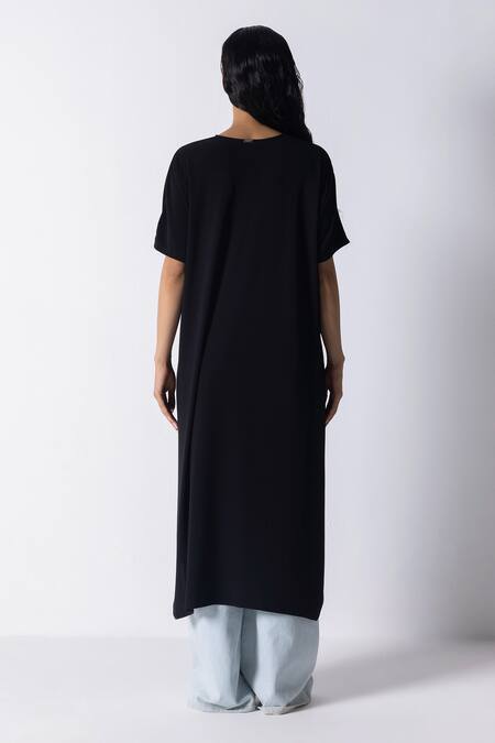 Shop 431-88 By Shweta Kapur Black Lycra Patchwork V-neck Lia High-low Kurta at Aza Fashions Shop_431-88 By Shweta Kapur_Black Lycra Patchwork V-neck Lia High-low Kurta_at_Aza_Fashions