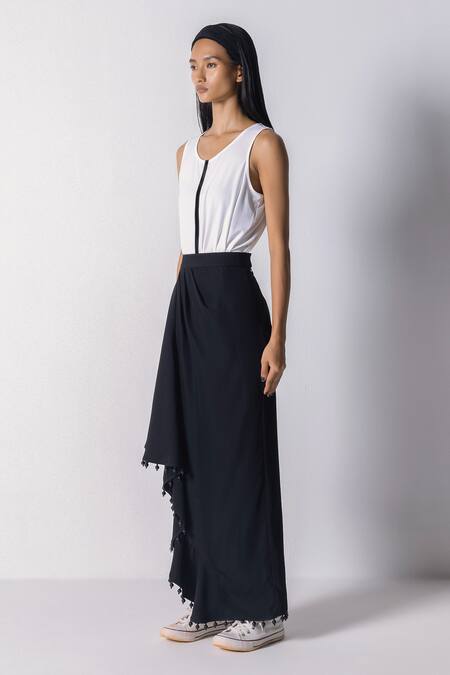 431-88 By Shweta Kapur_Black Microfiber Beads Fio Embellished Skirt_Online_at_Aza_Fashions