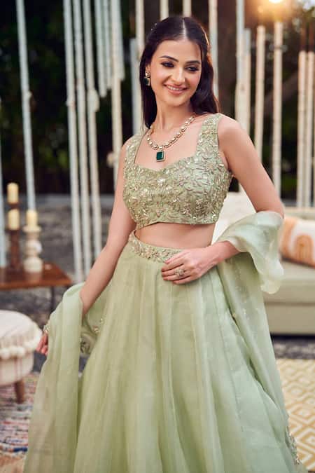 Swish By Dolcy And Simran_Green Organza, Linen Pearls, Lush Flora Bloom Embroidered Waistband Lehenga Set _Online_at_Aza_Fashions