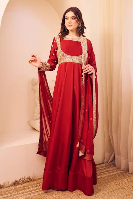 Swish By Dolcy And Simran Maroon Satin Silk Lining Shantoon Meherbaan Ditsy Bloom Anarkali Set 