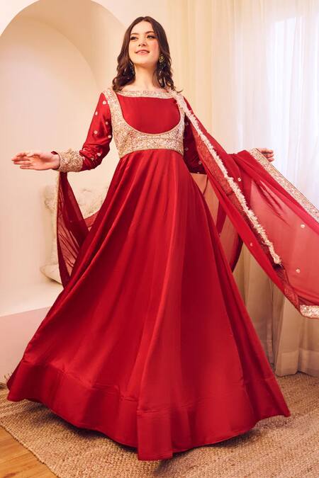 Buy_Swish By Dolcy And Simran_Maroon Satin, Silk, Linen Meherbaan Ditsy Bloom Embroidered Anarkali Set_Online_at_Aza_Fashions