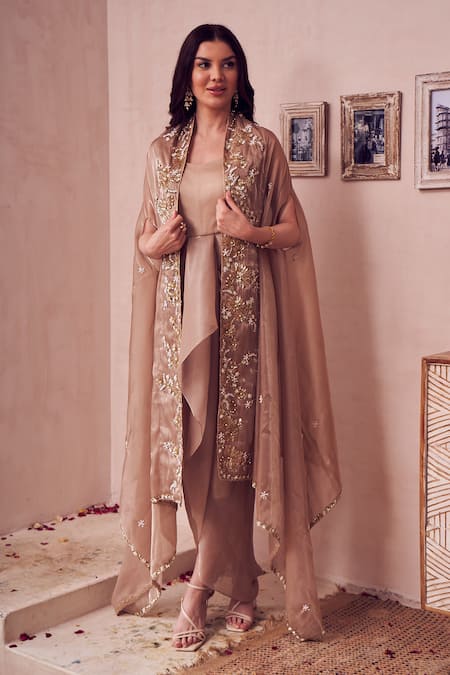Shop Swish By Dolcy And Simran Gold Organza Crystals, Cut Bloom Embroidered Cape With Waterfall Drape Gown Online at Aza Fashions Shop_Swish By Dolcy And Simran_Gold Organza Crystals, Cut Bloom Embroidered Cape With Waterfall Drape Gown _Online_at_Aza_Fashions